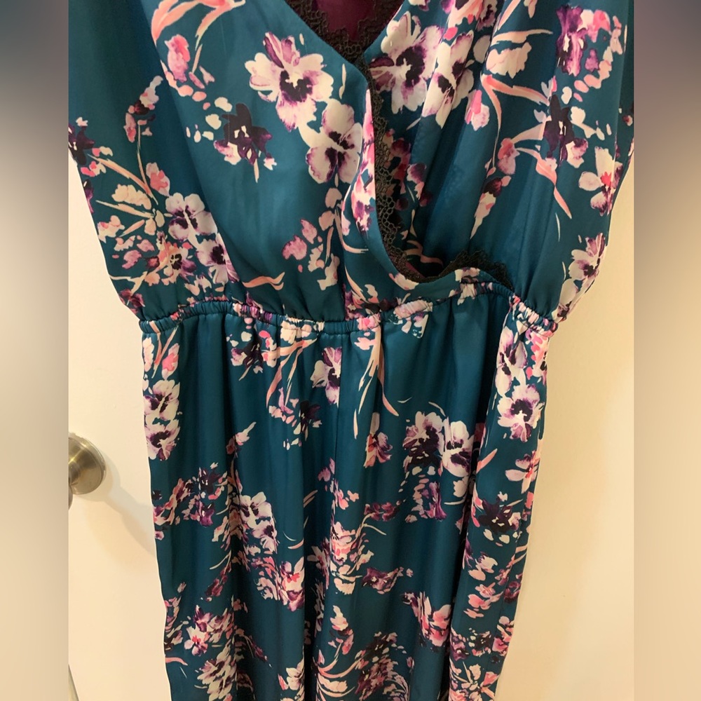 Revolve Devlin Katrina Satin Moroccan Floral Blos… - image 7